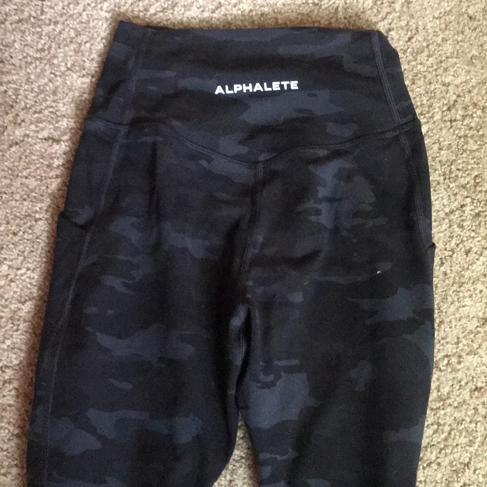 Alphalete leggings